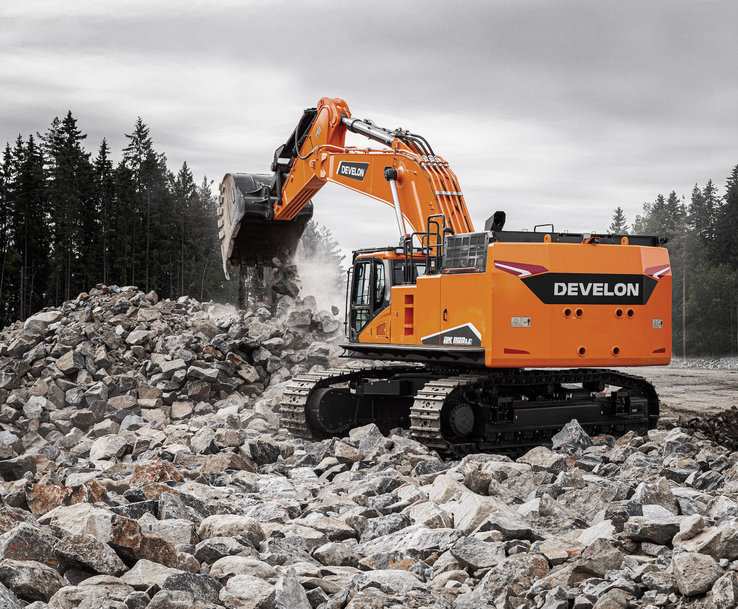 DEVELON Exhibits For First Time At STEINEXPO 2023